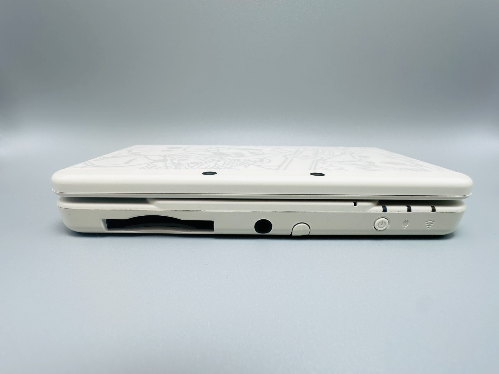 Nintendo New 3DS | White | Smash Bros | 128GB | Excellent Condition