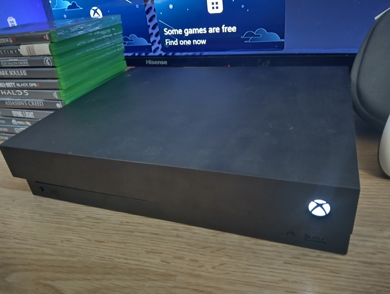 Microsoft Xbox One X 1TB Console System Bundle Elite Controller + Games + Case