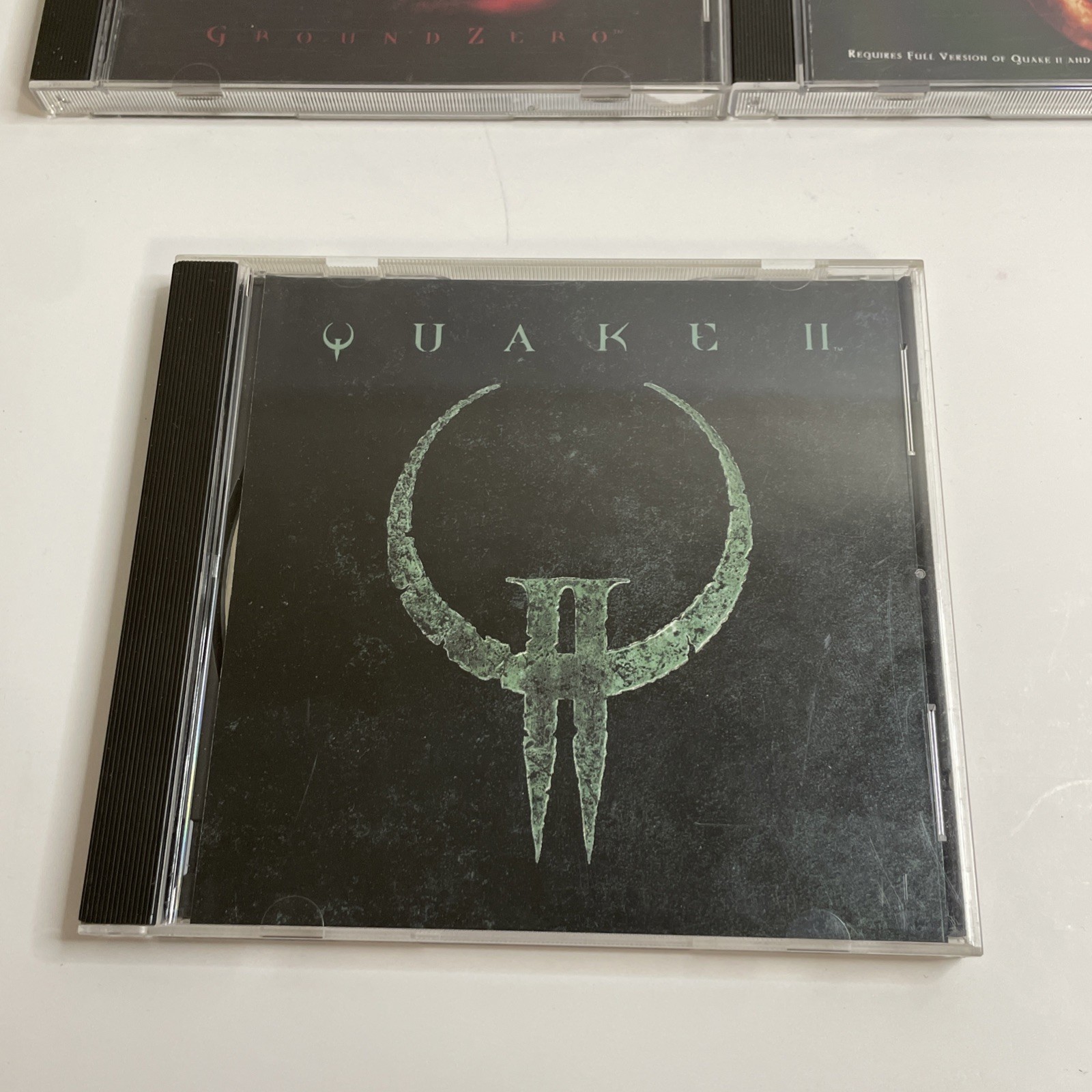 Quake II Bundle With Expansions – Tremor 1000 Levels, Maps, Patches – PC Game