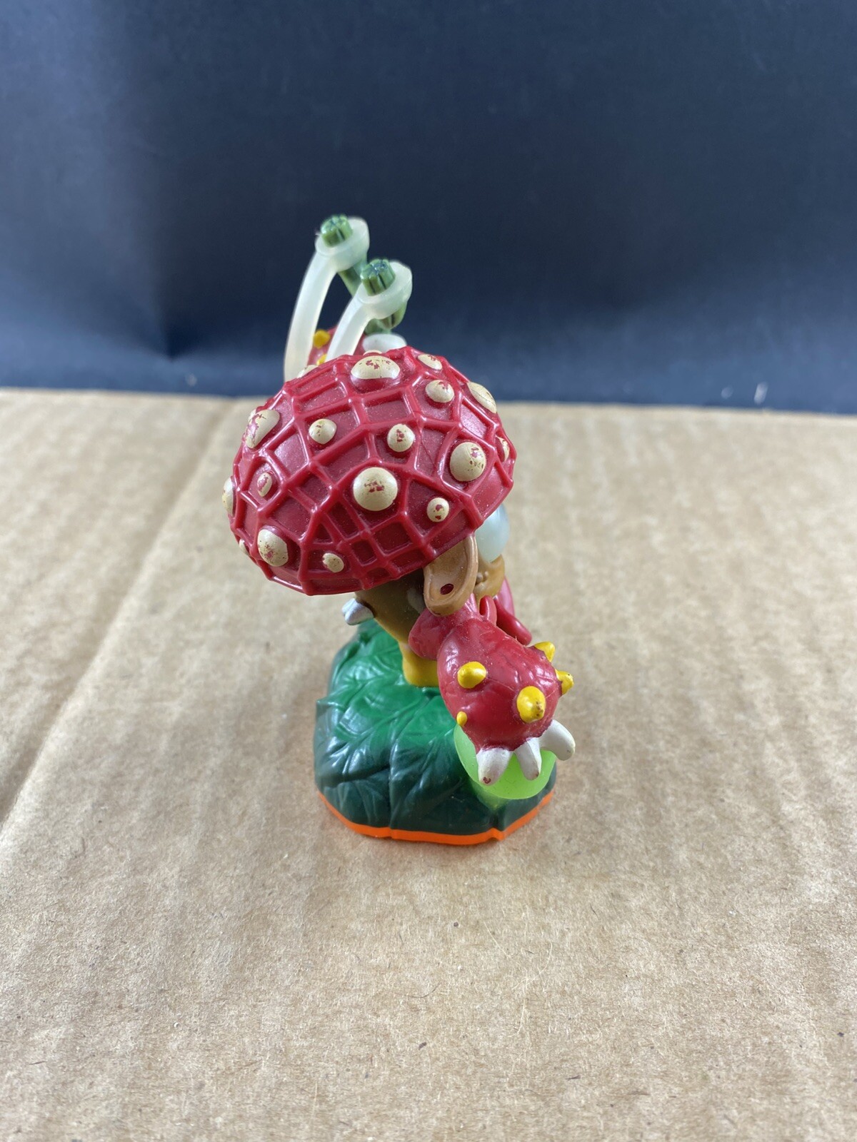 Skylanders Giants Shroomboom, COMB SHIP $1