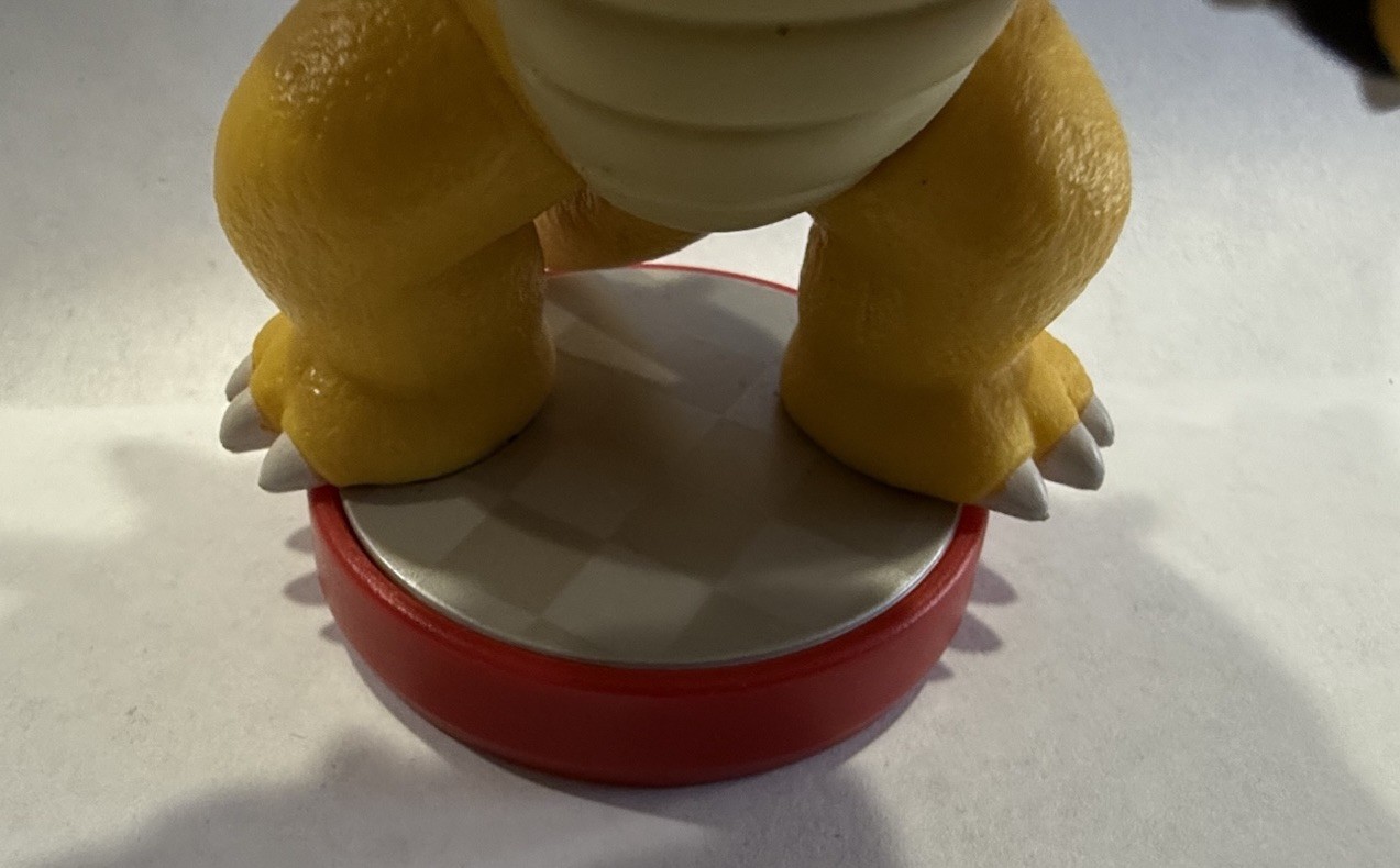 Nintendo Amiibo Super Mario Bros Bowser Figure Red Base Switch WIIU 3DS NFC