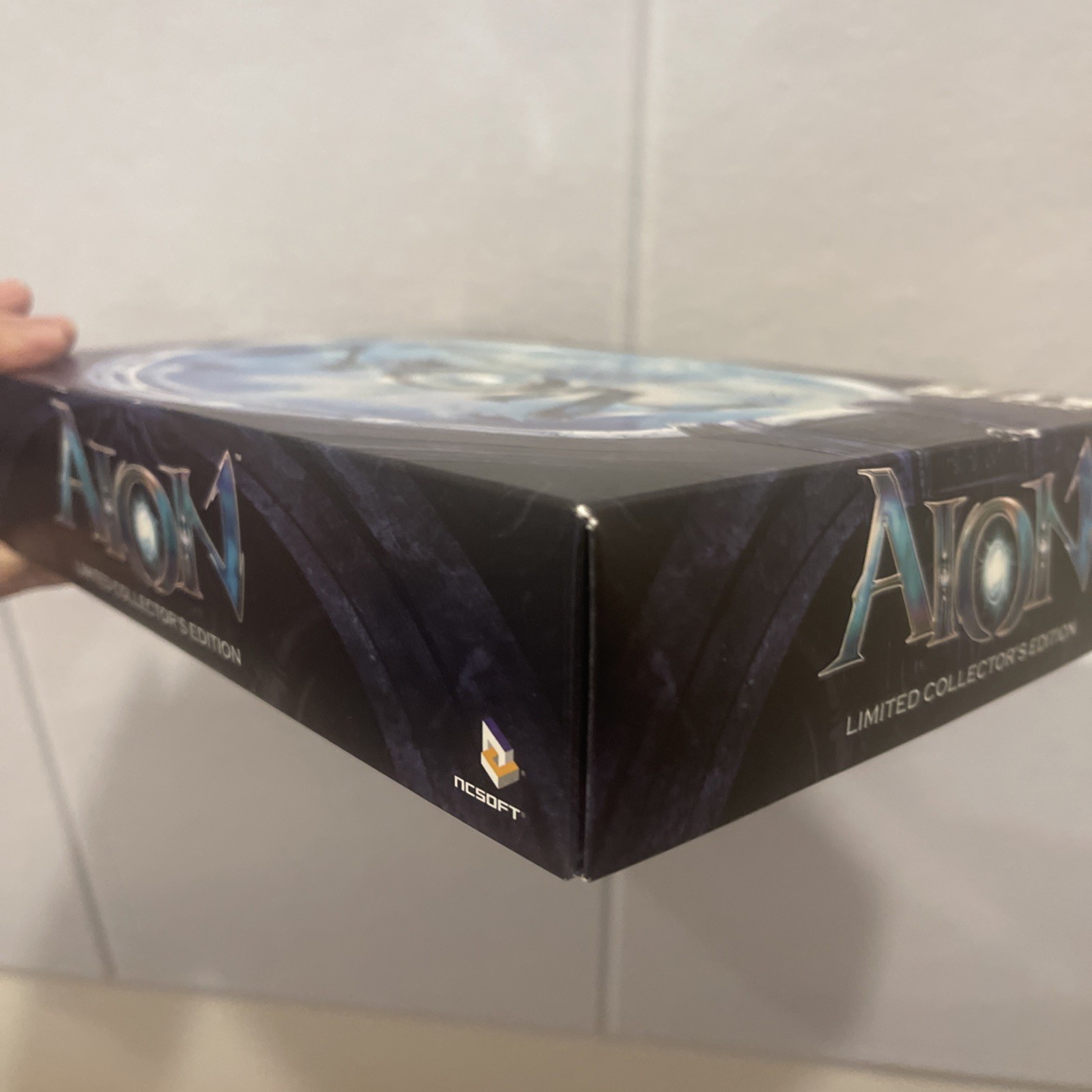 Aion Limited Collector Edition PC BIG BOX Complete w/ Figurine + Day One Receipt