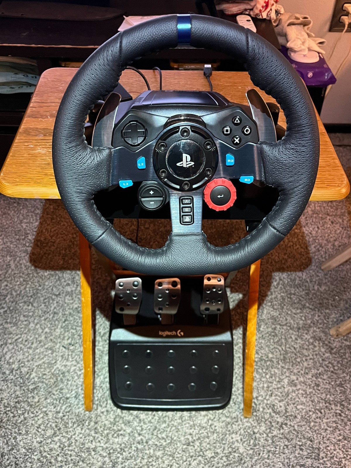 NEW – Logitech G29 Driving Force Racing Wheel – Playstation 3/4/5/PC (Open Box)