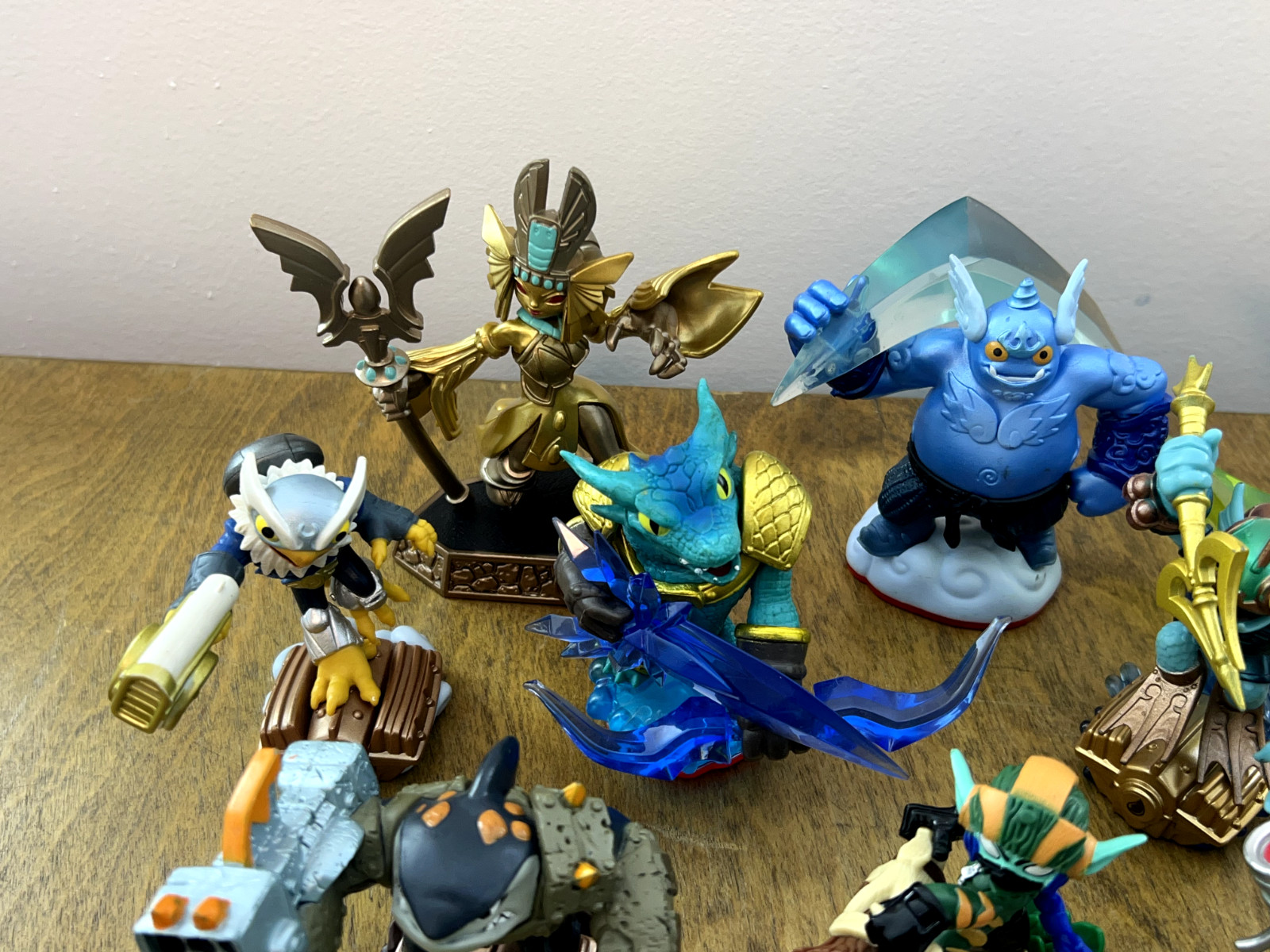 LOT (14) Activision Skylanders Figures & Vehicles Video Game Good Condition
