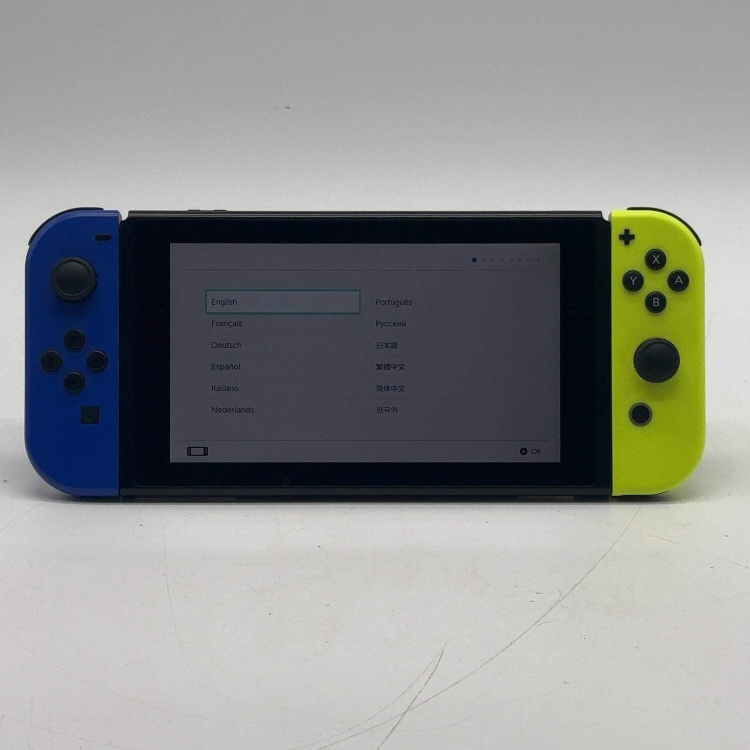 Nintendo Switch v2 Console Gaming System HAC-001(-01) Black 32GB