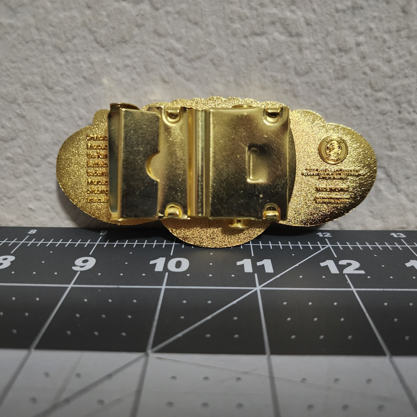 Battletoads Gold Belt Buckle – June 2017 Loot Crate Gaming Exclusive NES