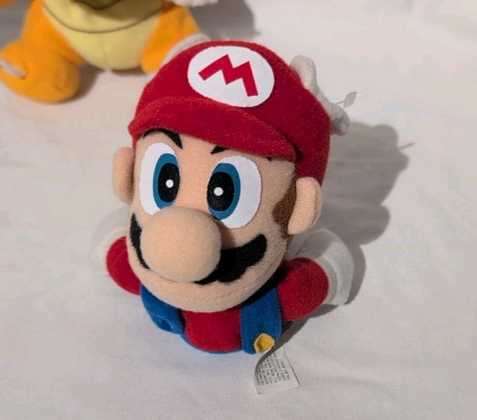 1997 BD&A Super Mario Bowser Mario & Yoshi Nintendo 64 Beanie Plushes