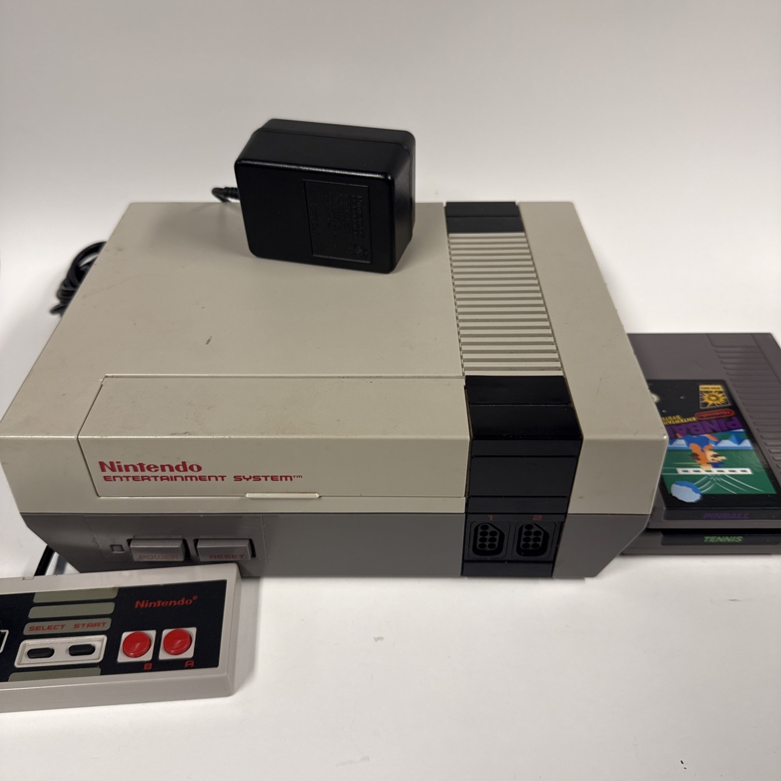 Nintendo Entertainment System NES Console – Gray (NES-001) With 2 Games