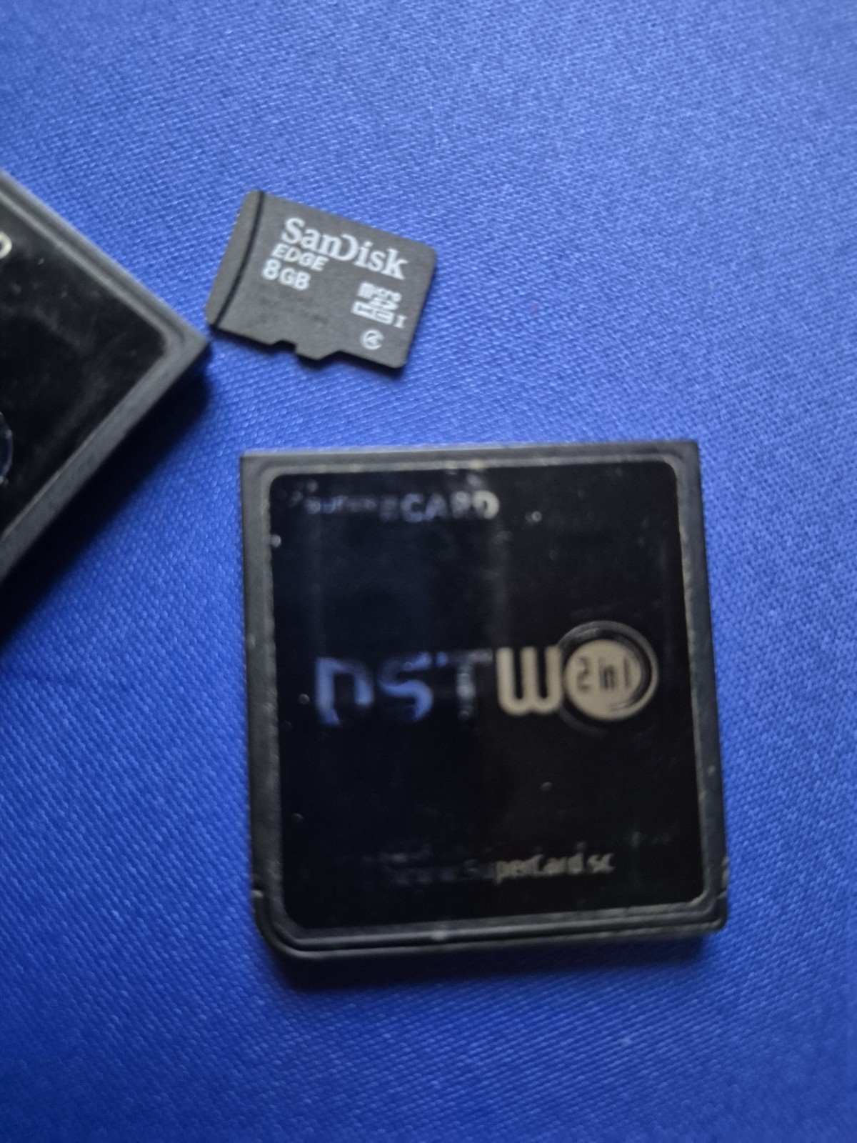 DSTWO 2 IN 1 Supercard With 4GB MicroSD Flashcart RARE!