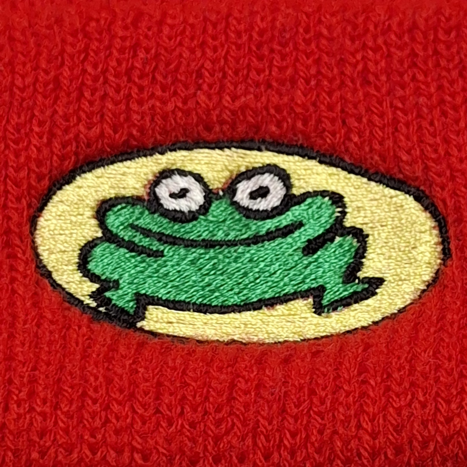 Official SCEA PaRappa The Rapper Promo Set: Red Beanie & Gold Colored Bone Chain