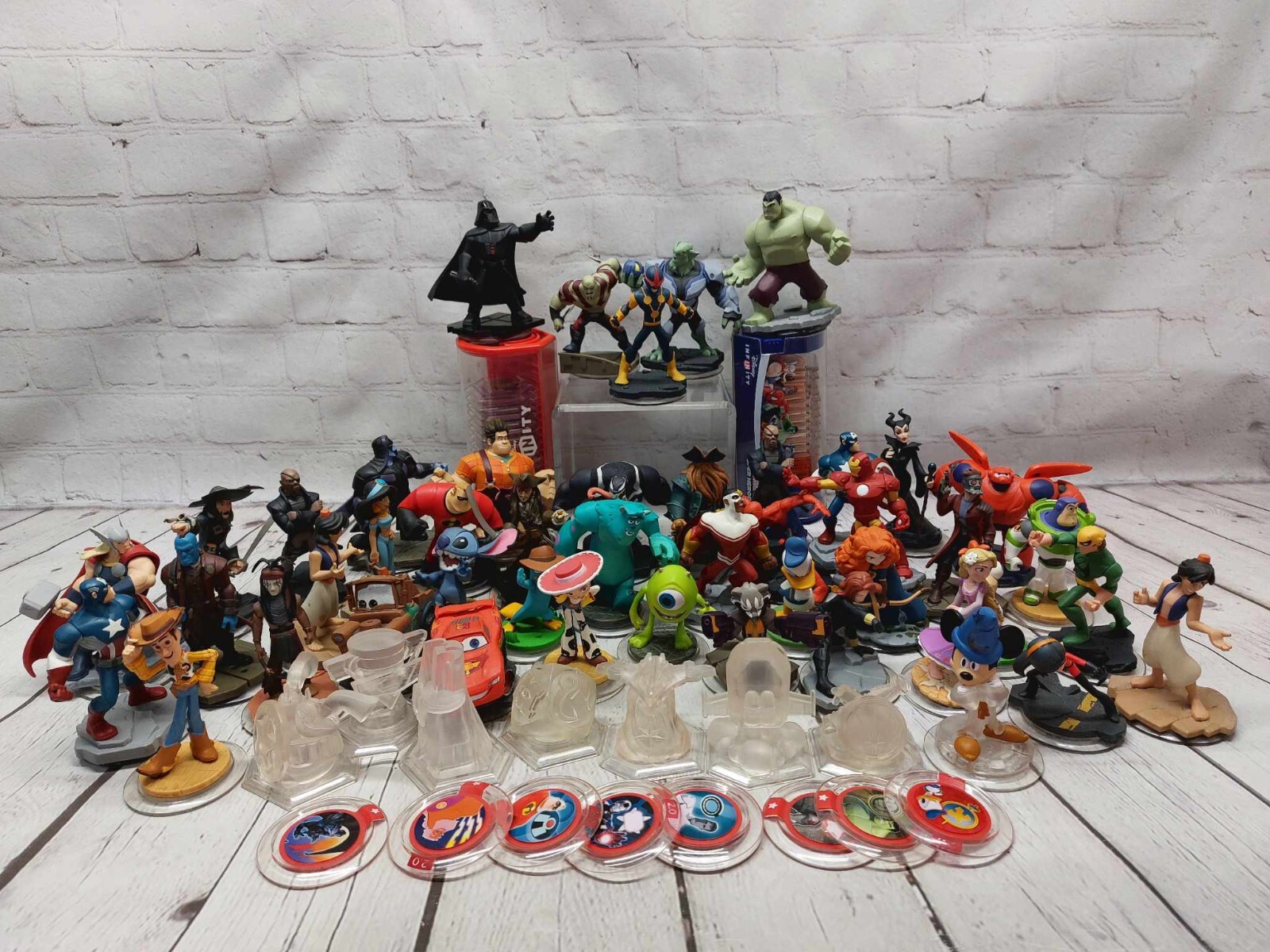 Disney Infinity Figures & Power Discs 1.0, 2.0, 3.0 (Your Choice)