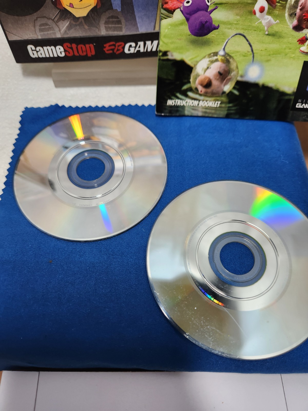 Pikmin And Pikmin 2 (Nintendo GameCube 2004)