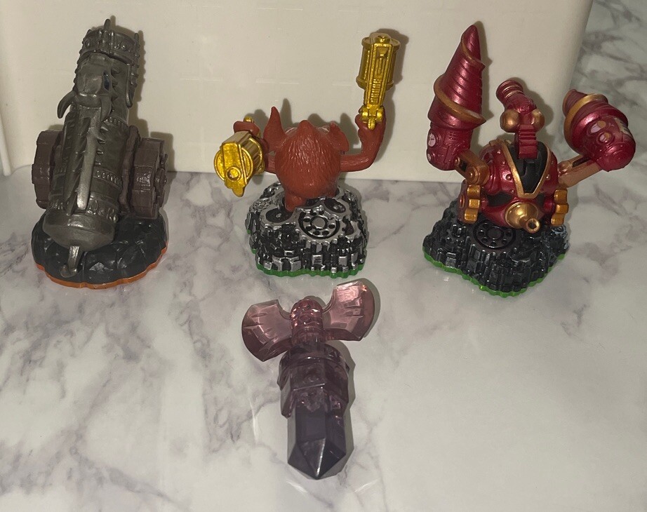 Skylander Lot 4 Dragon Fire Cannon,Trigger Happy,Drill Sergeant & Undead Axe