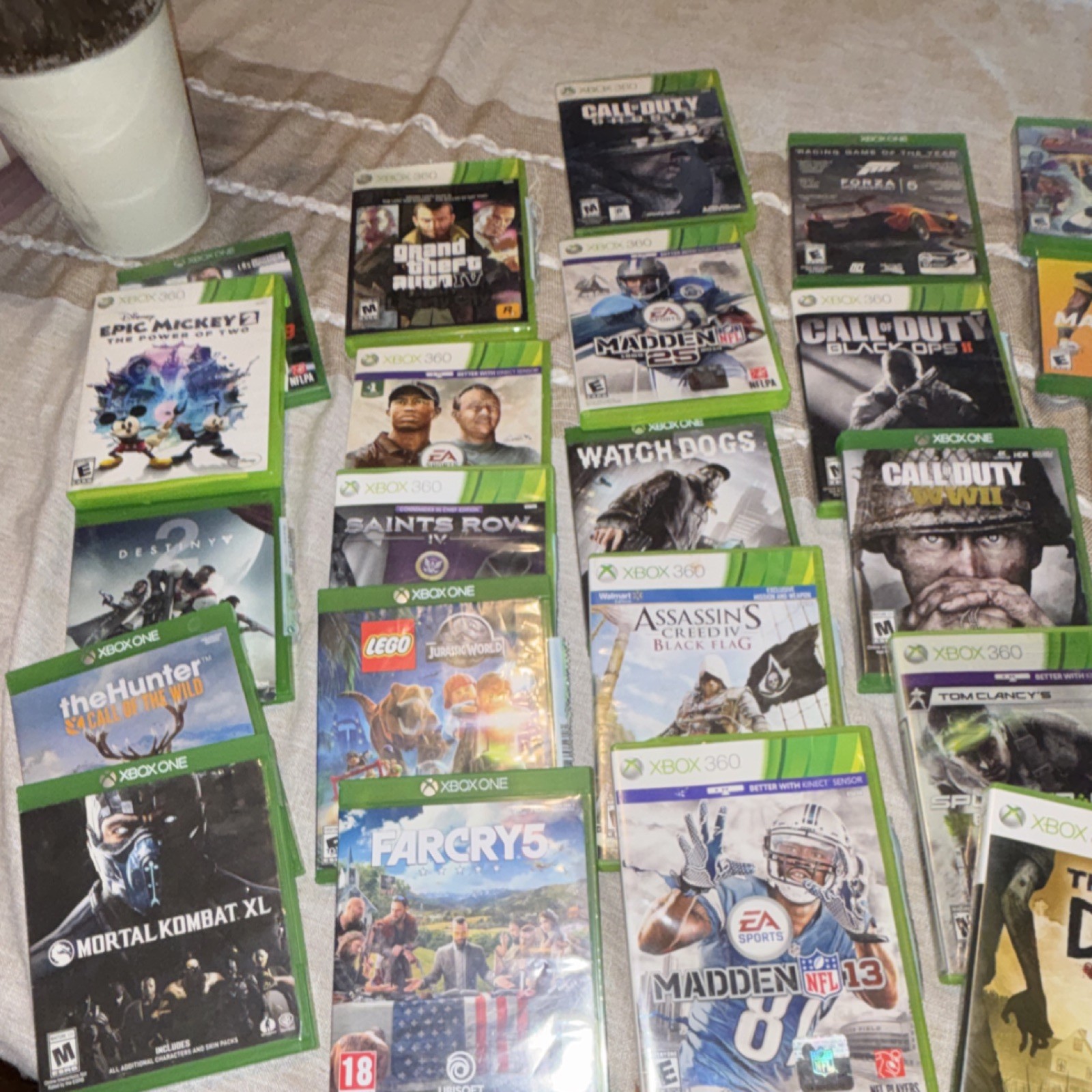 Microsoft Xbox One & Xbox 360 Mixed Video Game Lot w/ Cases Action Sports