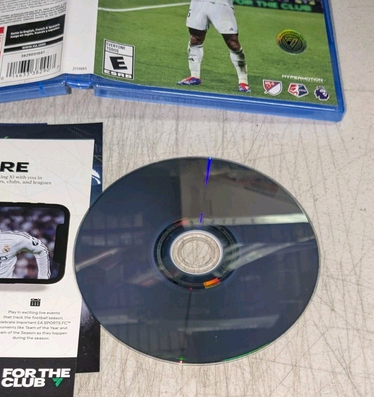 EA Sports FC 25 (PlayStation 5) Complete w/ Inserts