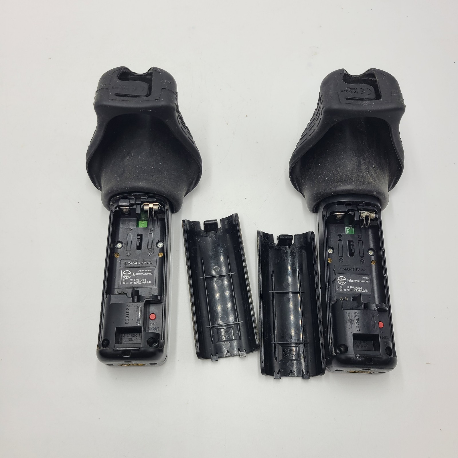 2 OEM Nintendo Wii Remote Motion Plus Controller Black RVL-036 TESTED