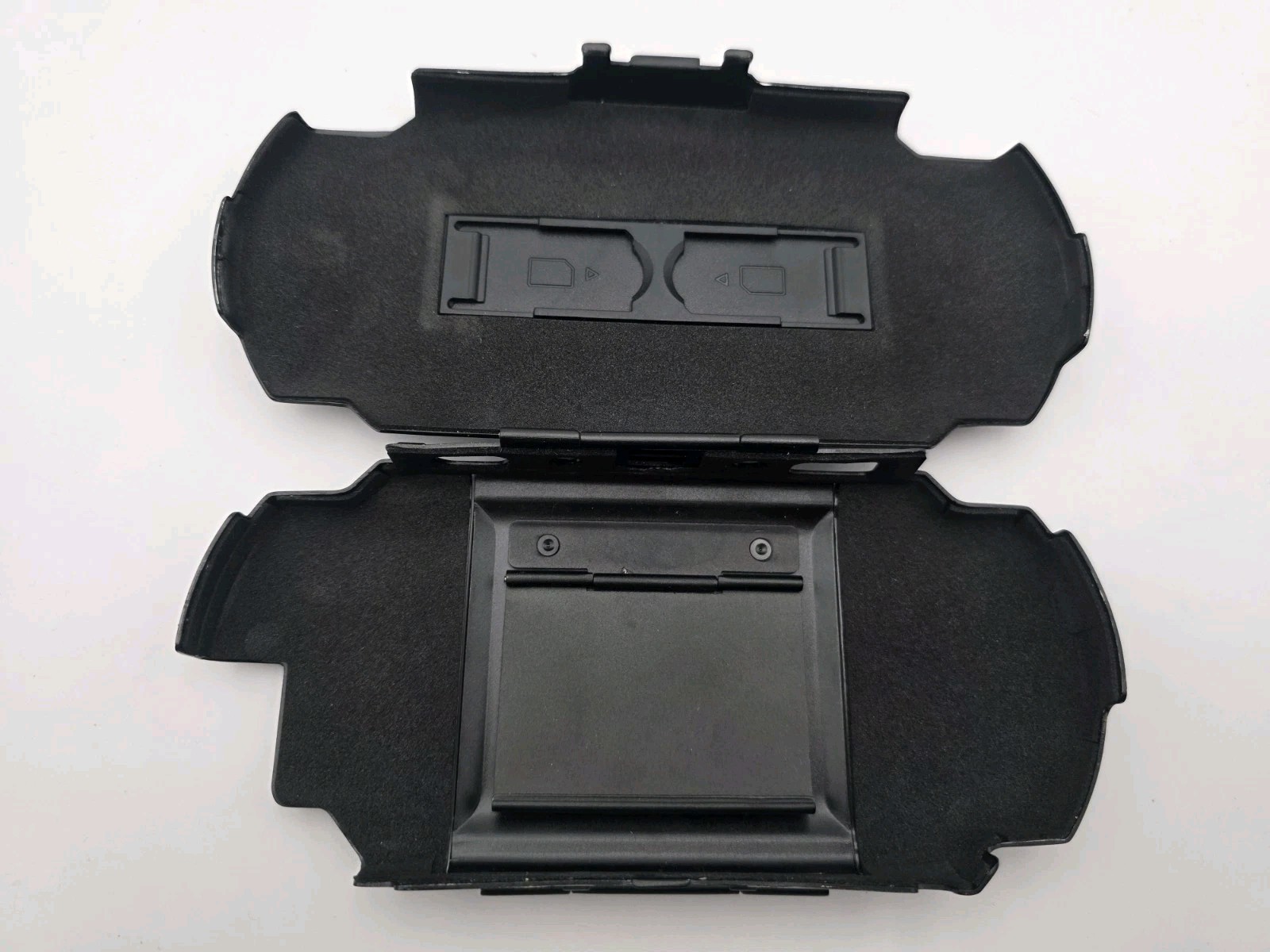 Madcatz Sony PSP / Hard Plastic Shell Protective Case