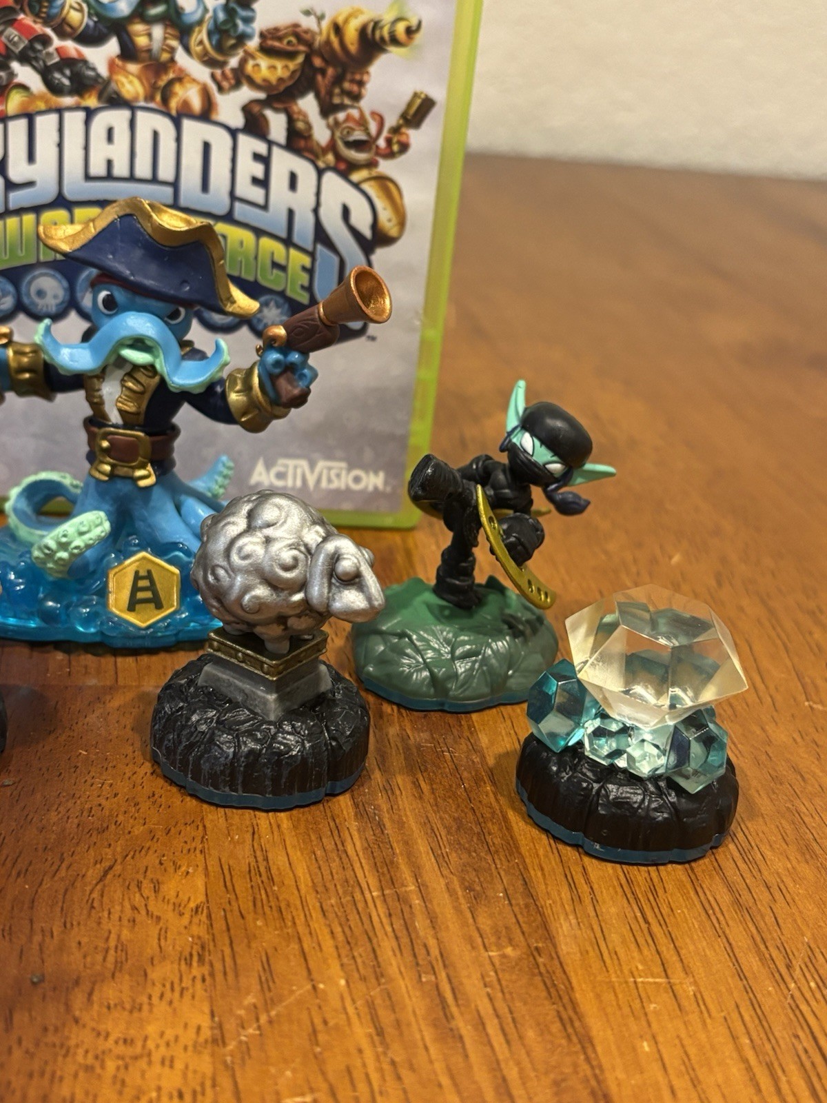 Skylanders Swap Force Xbox 360 Game Lot With 8 Figures Swappable Tested Working