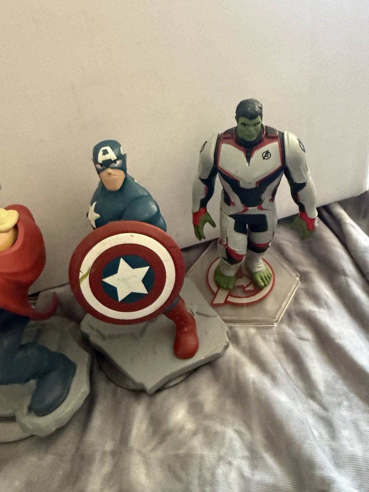 4″ Disney Infinity 2.0 Character Figure: Captain Amarica| Marvel Thor Hulk Lot