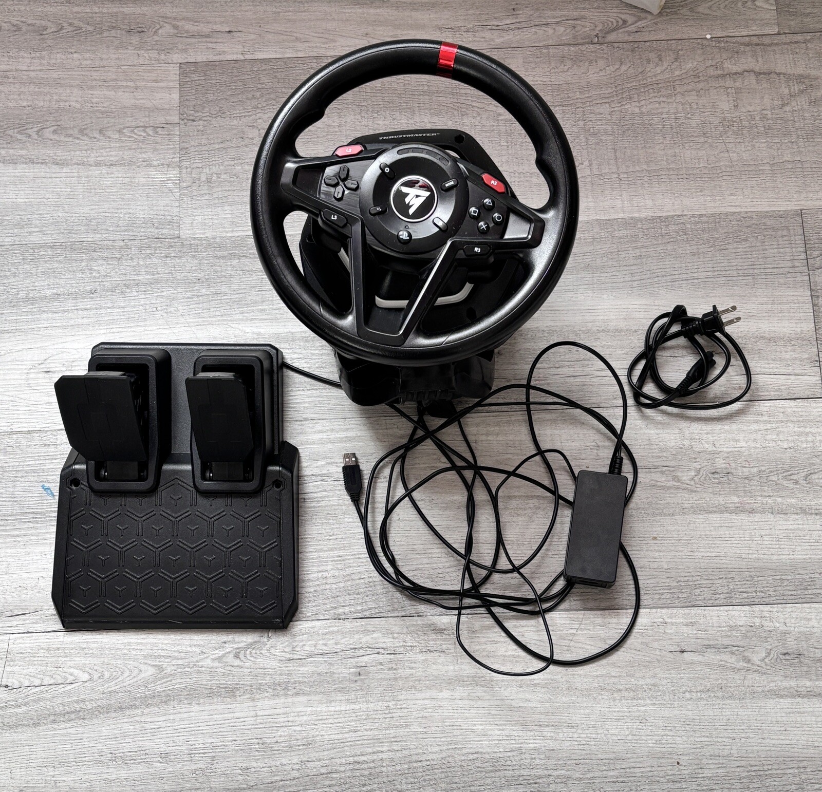 volante Thrumaster