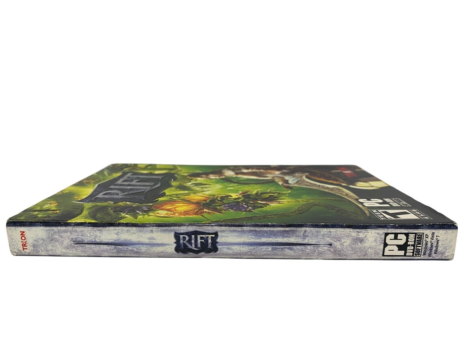 RIFT PC Video Game DVD-ROM Trion Worlds 2011 with Manual and Map Poster