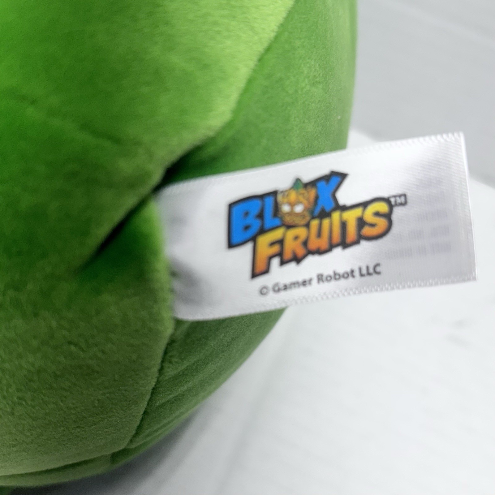 Blox Fruits Dragon Fruit Plushie (9 Inches) No DLC