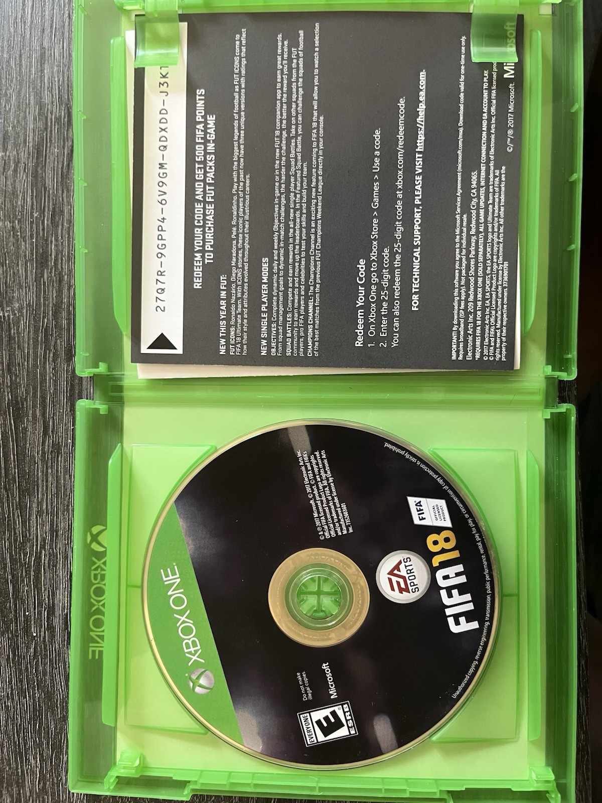 EA SPORTS FIFA 18 Xbox One Ultimate Team Points E-Everyone Sports Soccer