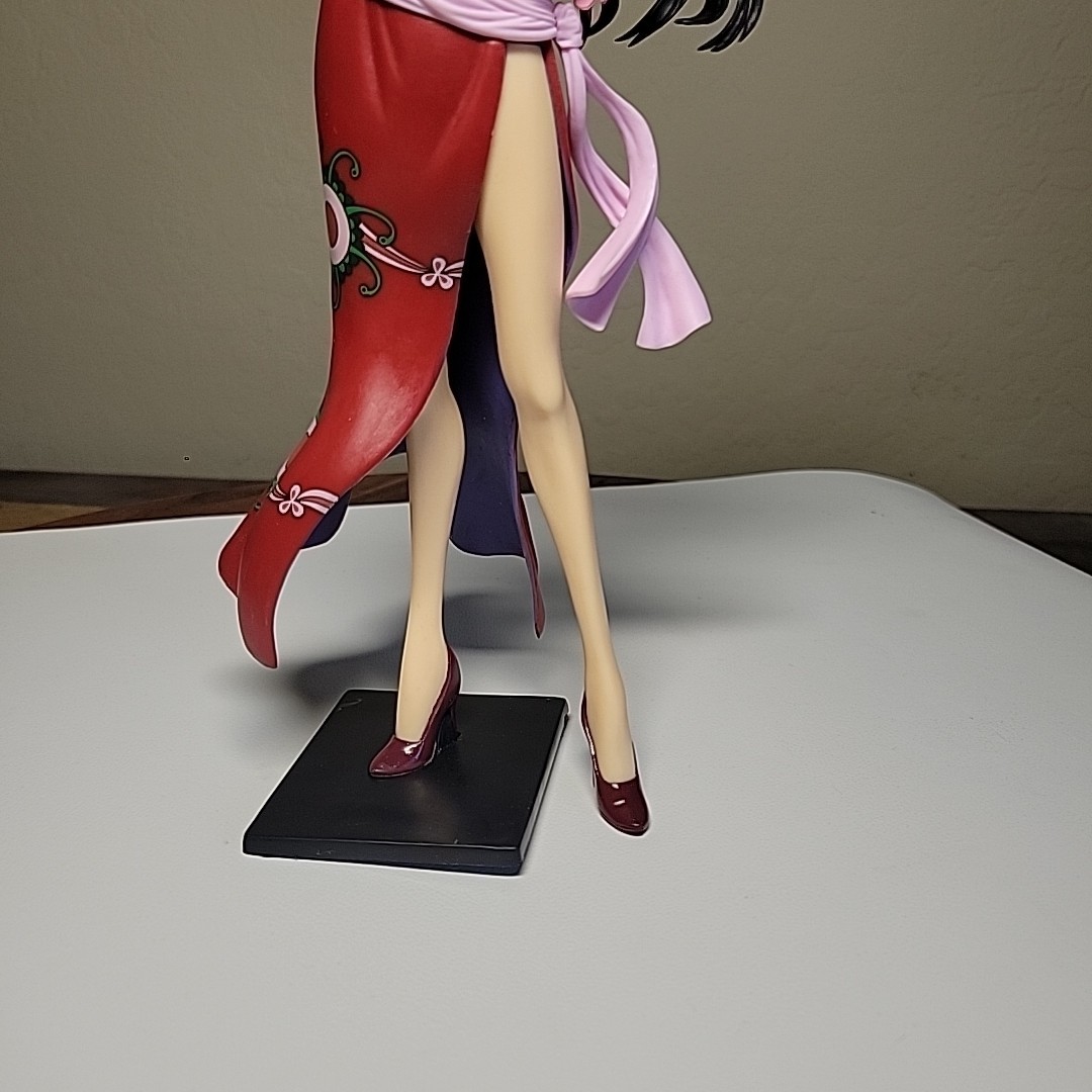 One Piece Boa Hancock Figure Glitter & Glamours Ver A Red Banpresto A Color Priz