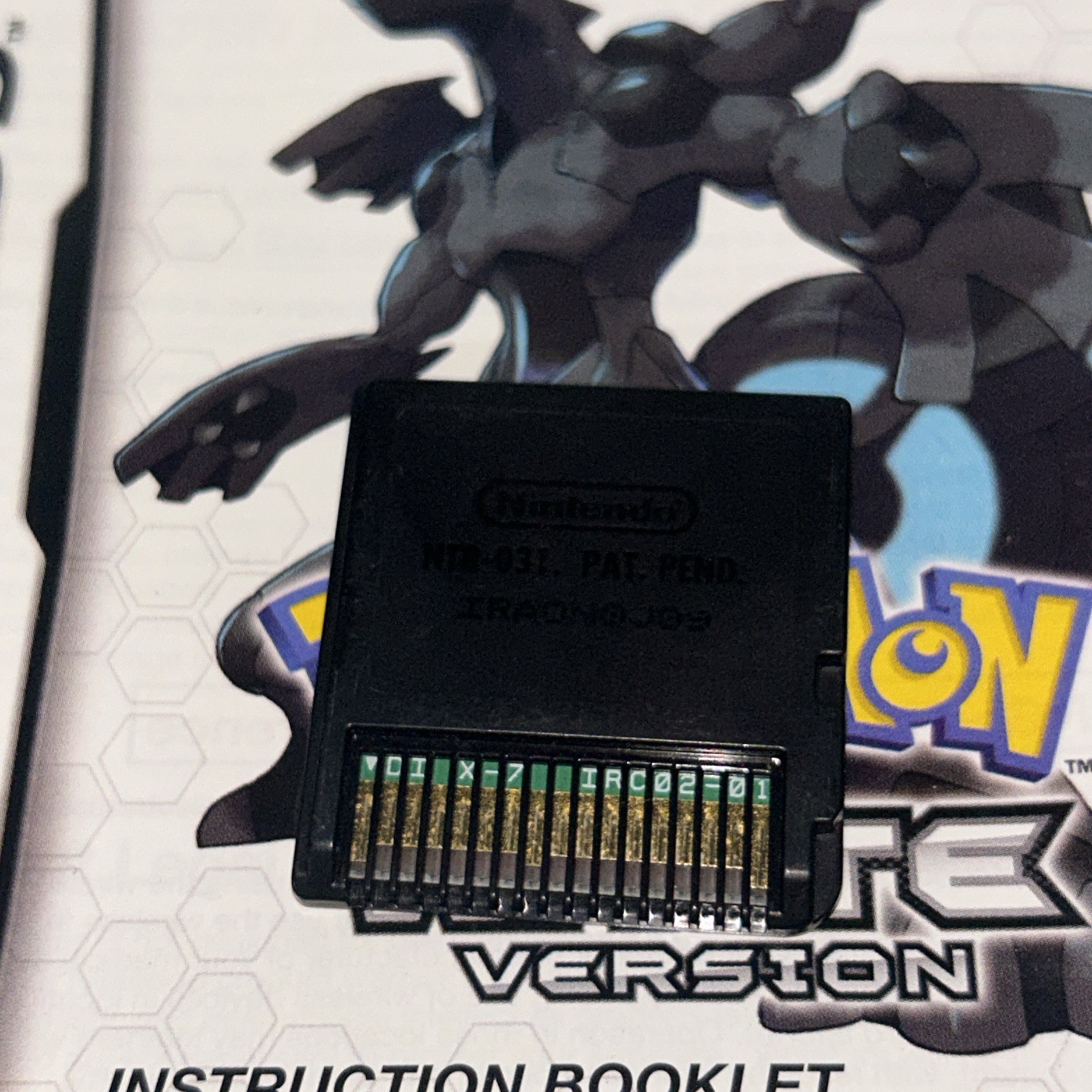 Pokemon Black and White Version Bundle Lot Nintendo DS Complete CIB Authentic