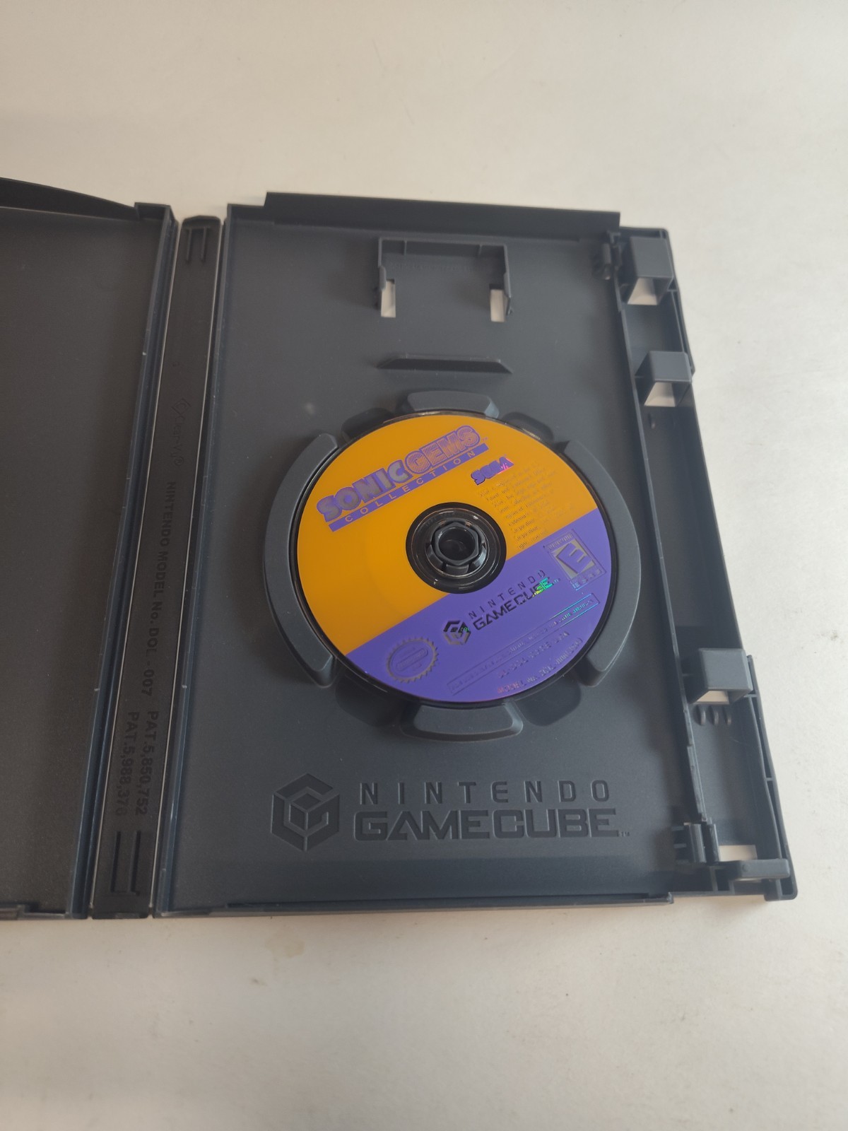Sonic Gems Collection Nintendo GameCube Complete 100% CIB With Reg Card +