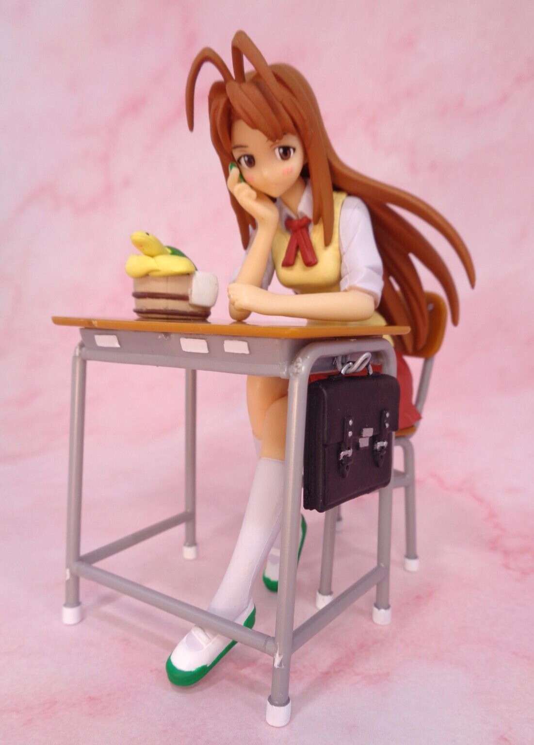 Naru Narusegawa Figure Set Sunday x Magazine St. SunMaga School Gakuen Love Hina