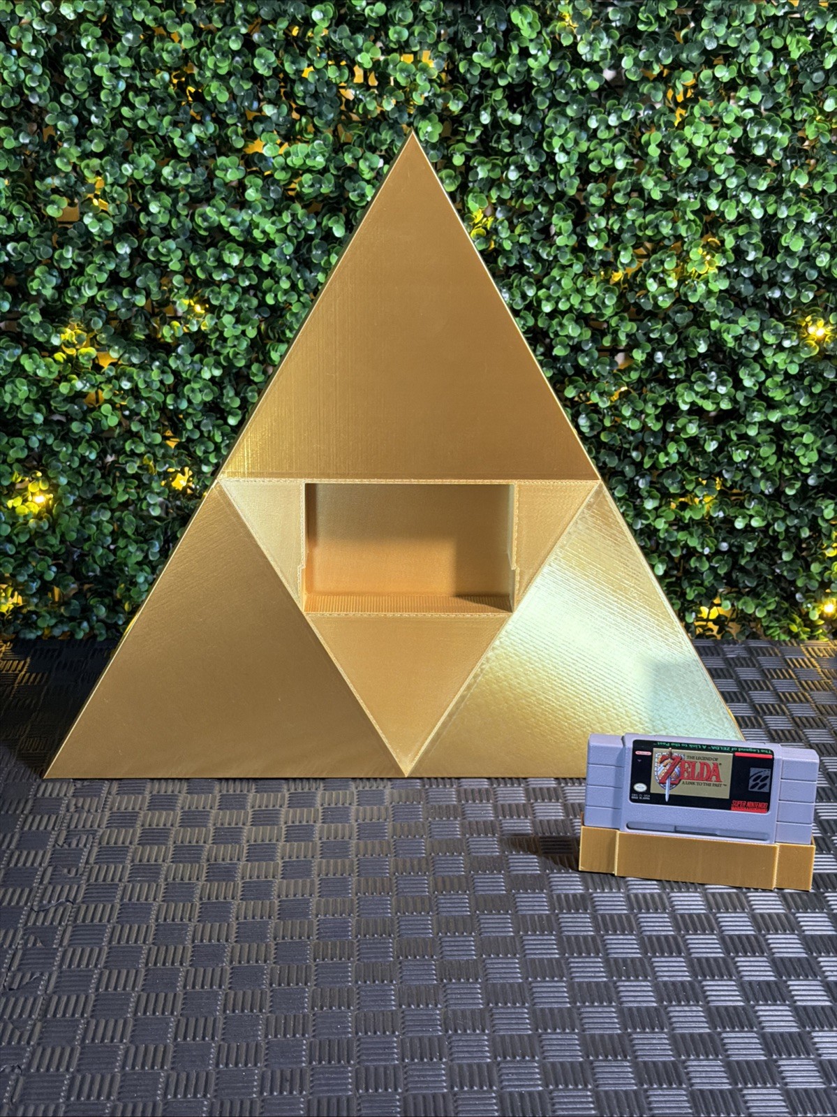 Zelda Link to the Past Triforce SNES Super Nintendo Game Cartridge Display Stand