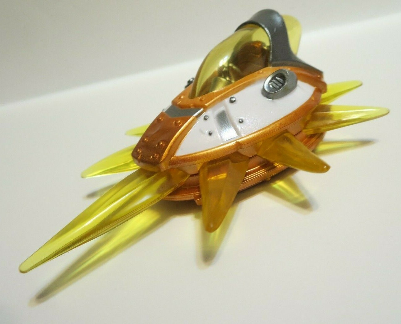 Sun Runner Skylanders SuperChargers Vehicle character figure video game