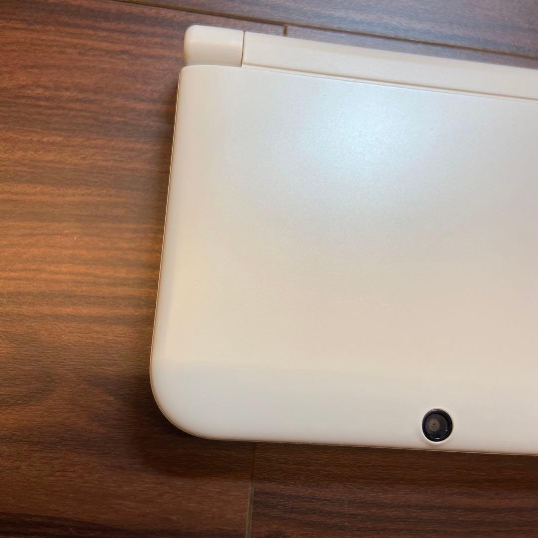 Nintendo 3DSLL White 4668 From Japanc