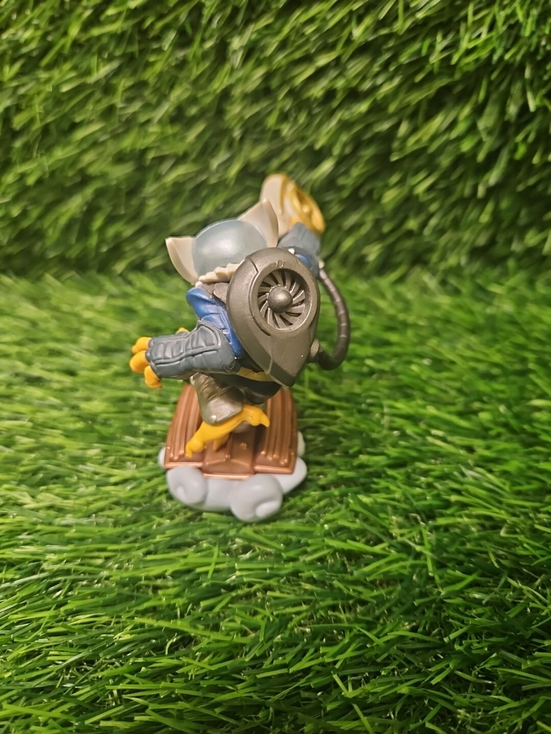 2015 Skylanders Superchargers Figure Hurricane Jet-Vac Figure 87538888