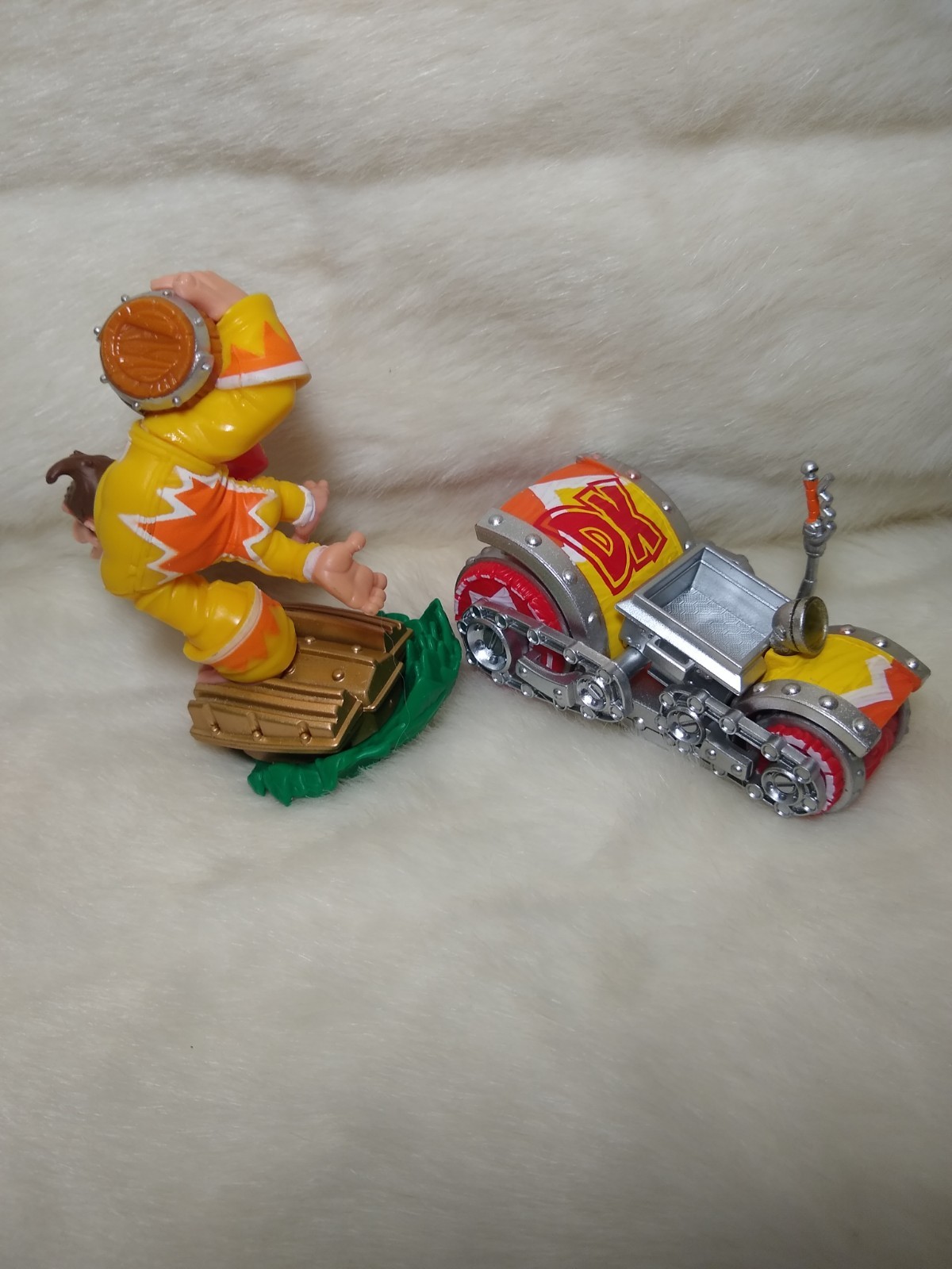 Nintendo Amiibo Donkey Kong DK Barrel Blaster W/ Car Skylanders Superchargers