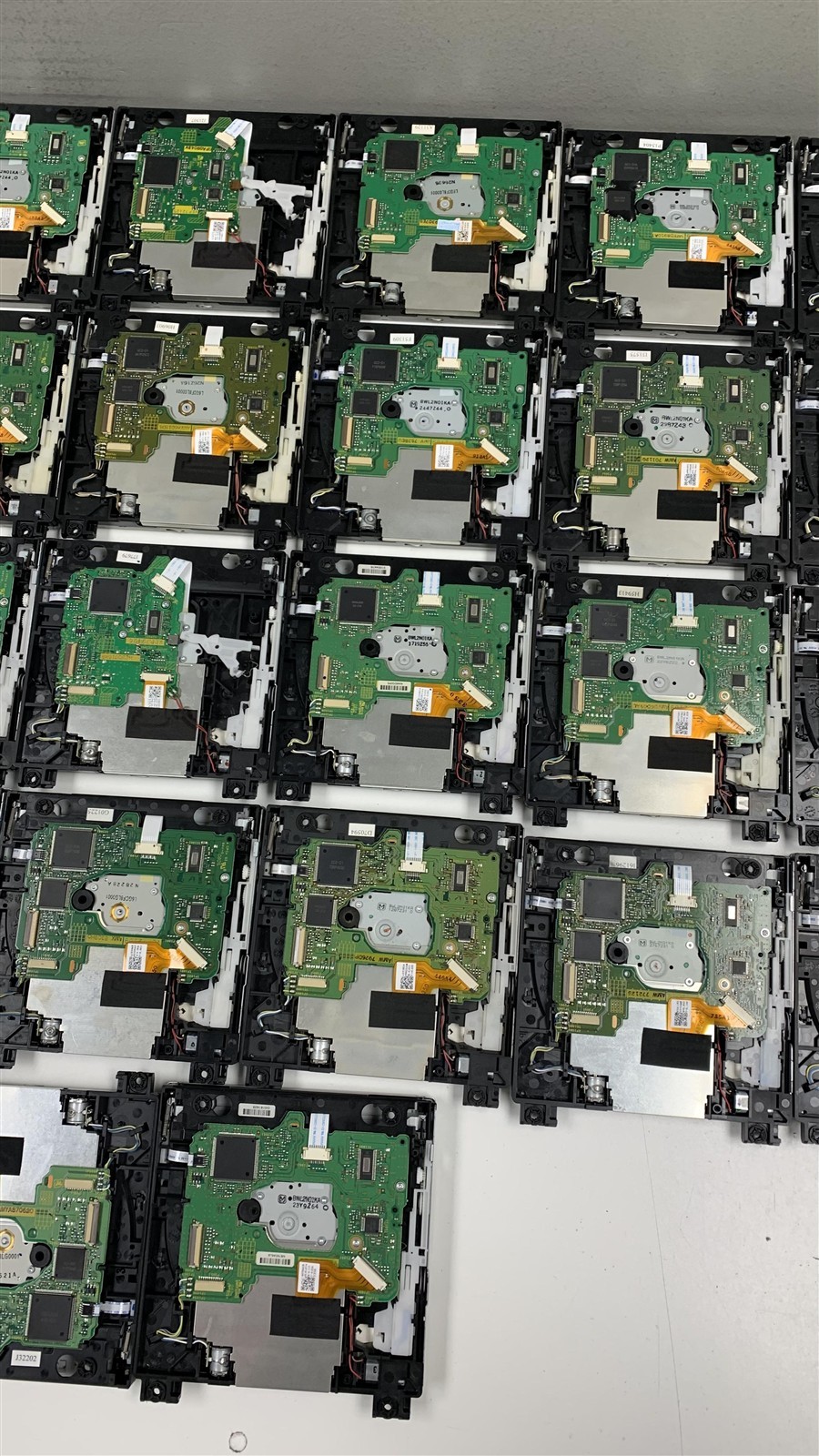Huge Bulk Lot 31 Nintendo Wii Replacement Disc Drives For Parts Or Repair