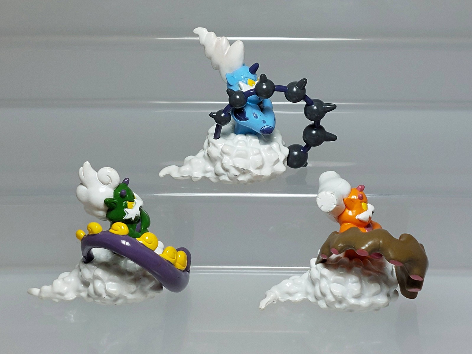 Thundurus Landorus Tornadus Pokemon Monster Collection Figure Tomy B04 1.5-1.8in