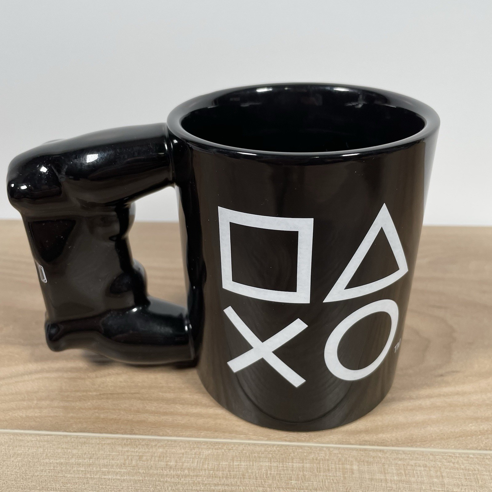 Playstation 4th Gen Controller 11 oz. PS4 PS5 Mug Black Coffee Tea 2023