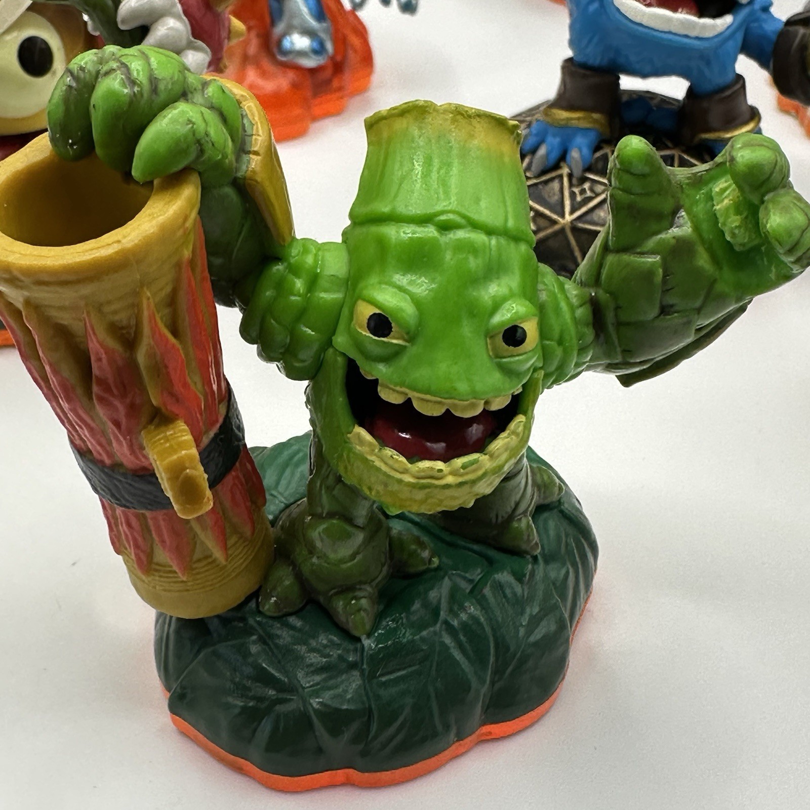 Skylanders Lot 10 Figures Chop Chop Ignitor Pop Fizz Cynder +