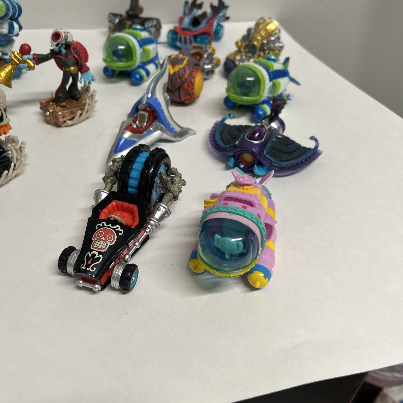 Skylanders Superchargers Lot 9 Figures 10 Vehicles Tested & Working!