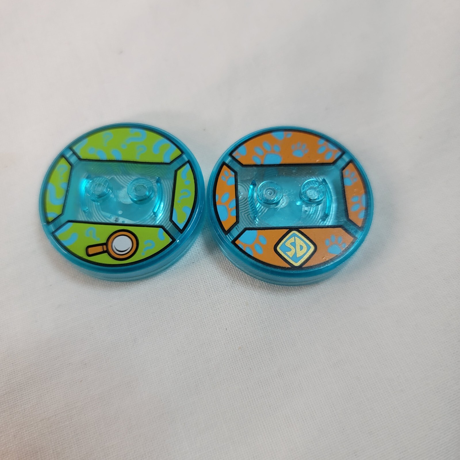 Lot 2 LEGO Dimensions Scooby-Doo Shaggy Character Toy Tag Base Discs Only