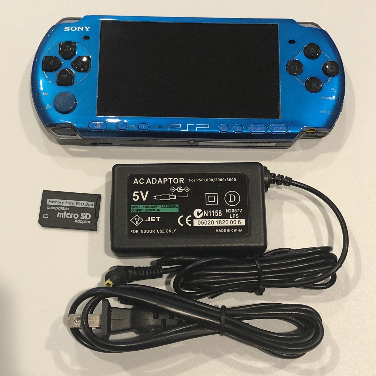 BLACK / BLUE Sony PSP 3000 System w/ Charger & 64gb Memory Card Bundle