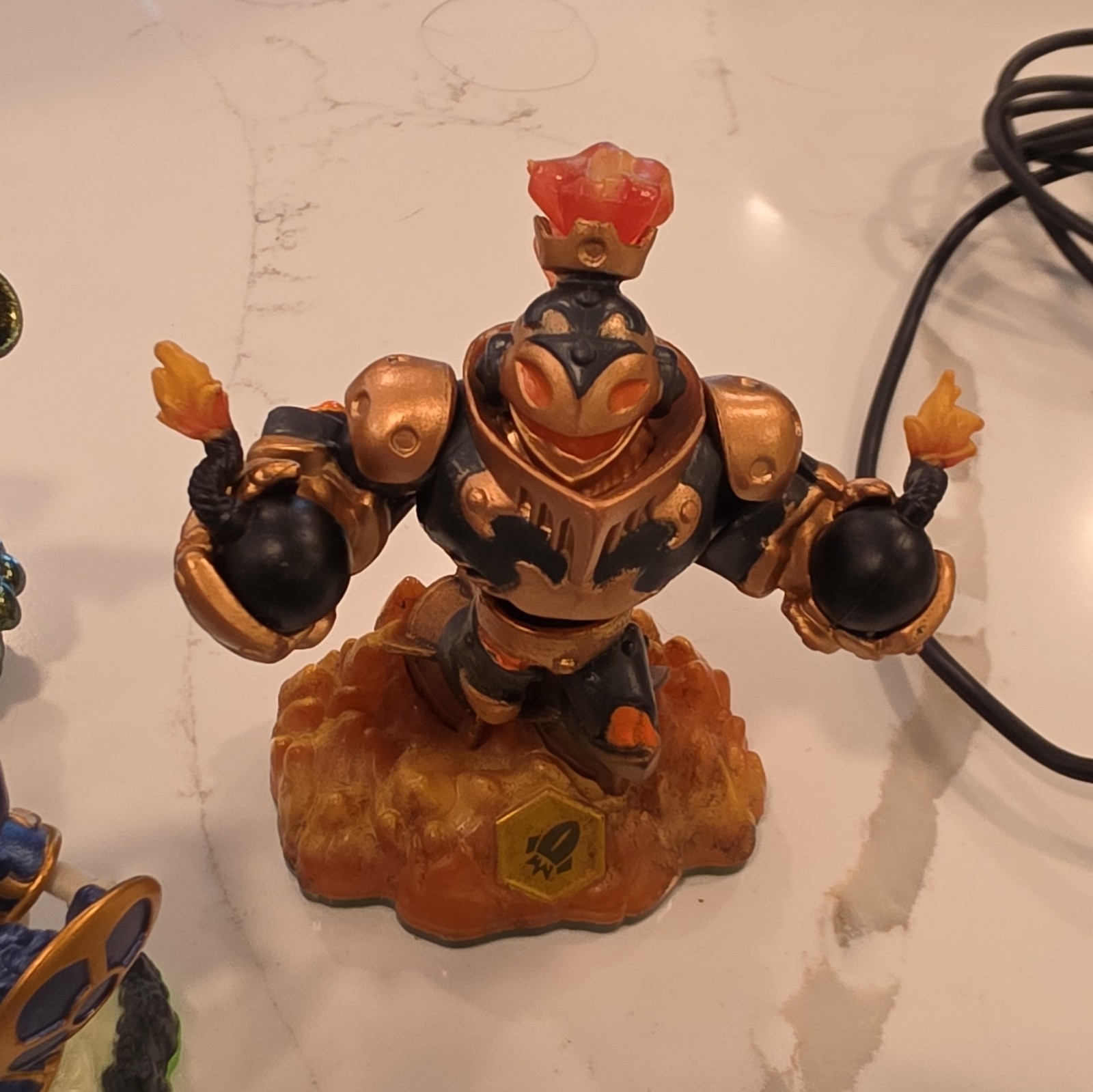 Activision Skylanders Swap Force Wii U Game Portal & Figures Swappable