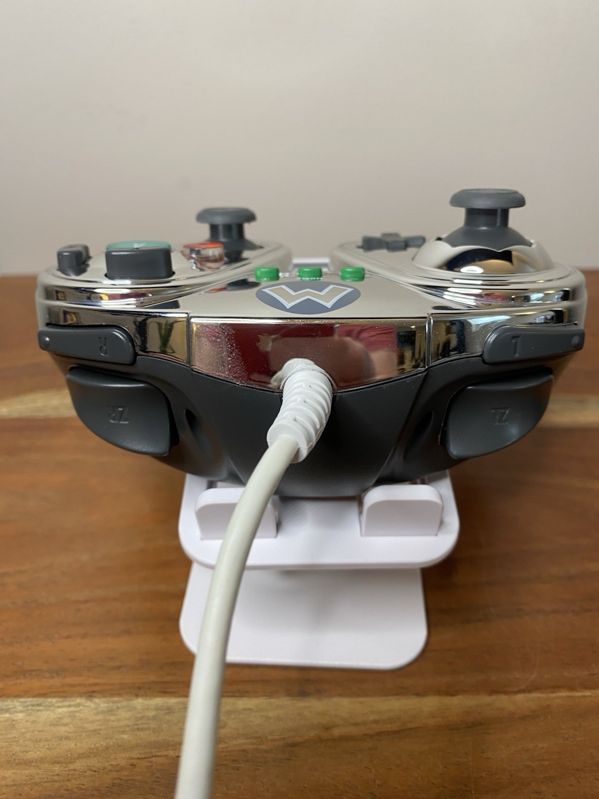 Nintendo Wii U – PDP METAL MARIO Chrome Wired Fight Pad Controller -tested