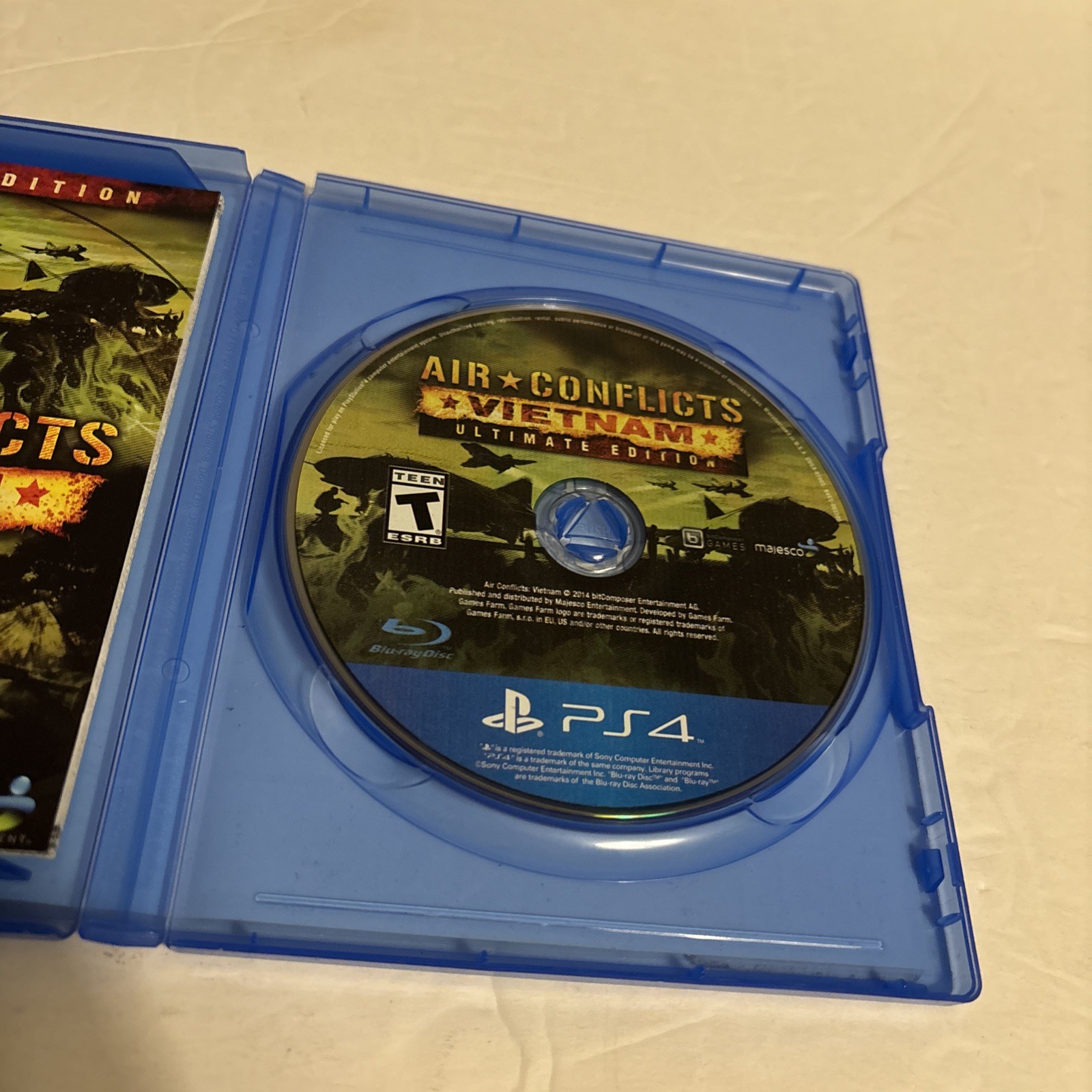 Air Conflicts: Vietnam Ultimate Edition (Sony PlayStation 4, 2014) CIB *TESTED*
