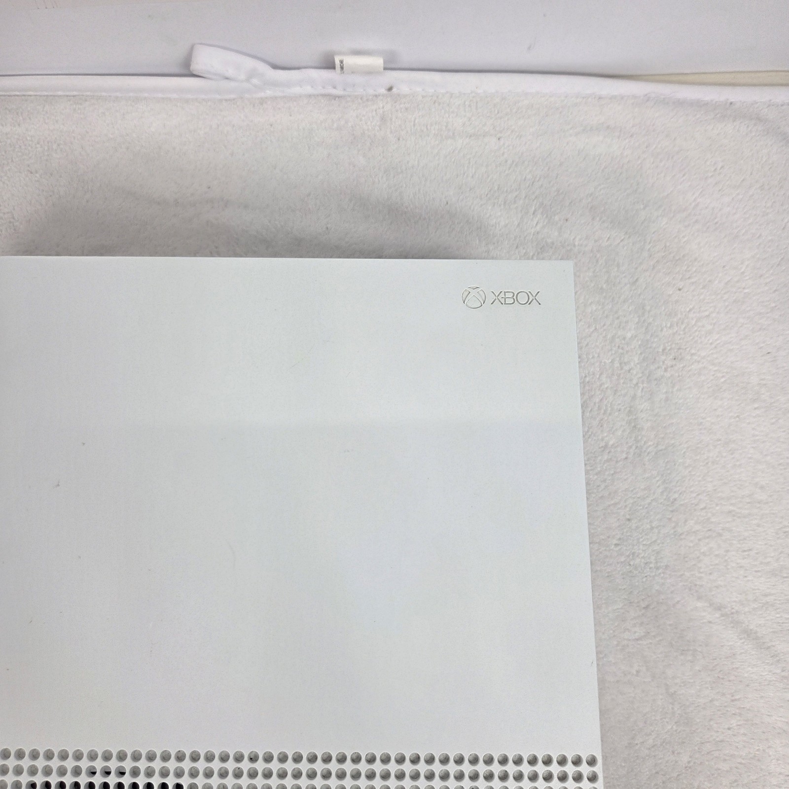 Microsoft Xbox One S (Model 1681) 500GB White Gaming System Console Only, Tested