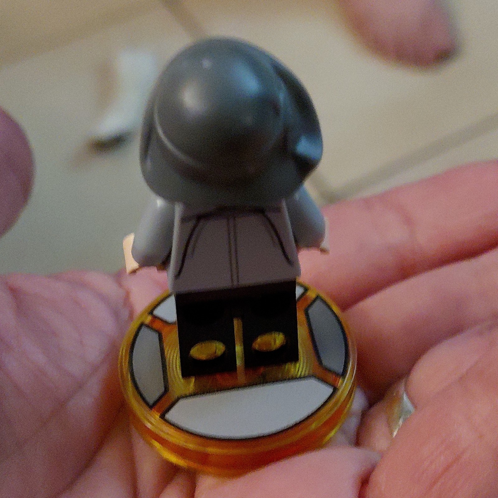 LEGO Dimensions Character Figure Minifigure Gray Suit Hat NFC Base