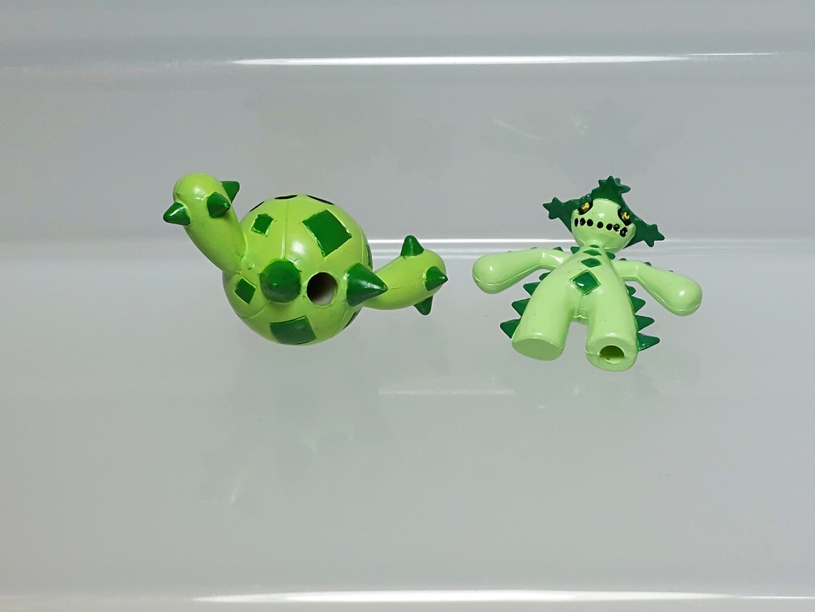 Pokemon Figure Cacturne FC Adv Bandai & Cacnea Suction Cup Banpresto 0.9-1.2in