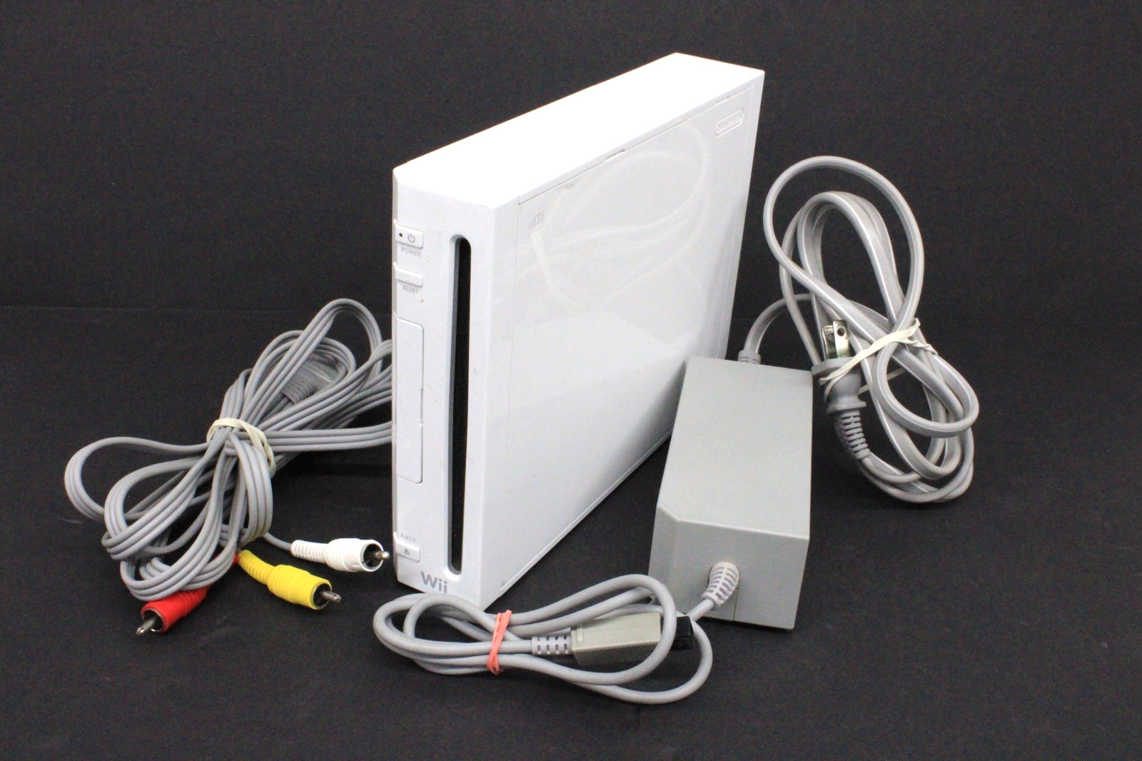 Nintendo Wii RVL-001 Gaming Console w/ Cords No Controllers/Sensor Tested Works